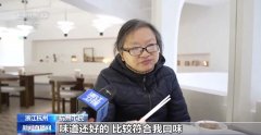 煮面机械人则能够同时做3种面条 